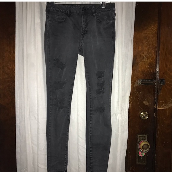 Sold - Picture 3 of 12